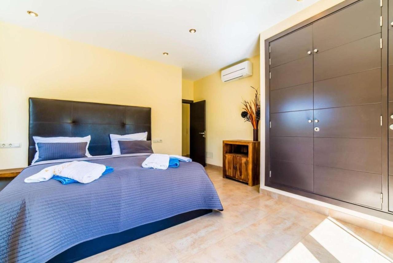 Redrema Villa Llucmajor  Ngoại thất bức ảnh
